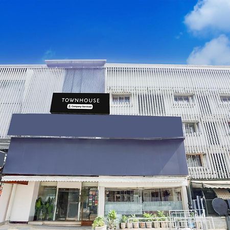 Hotel Super Townhouse Khar The Habitat Bombay Exterior foto
