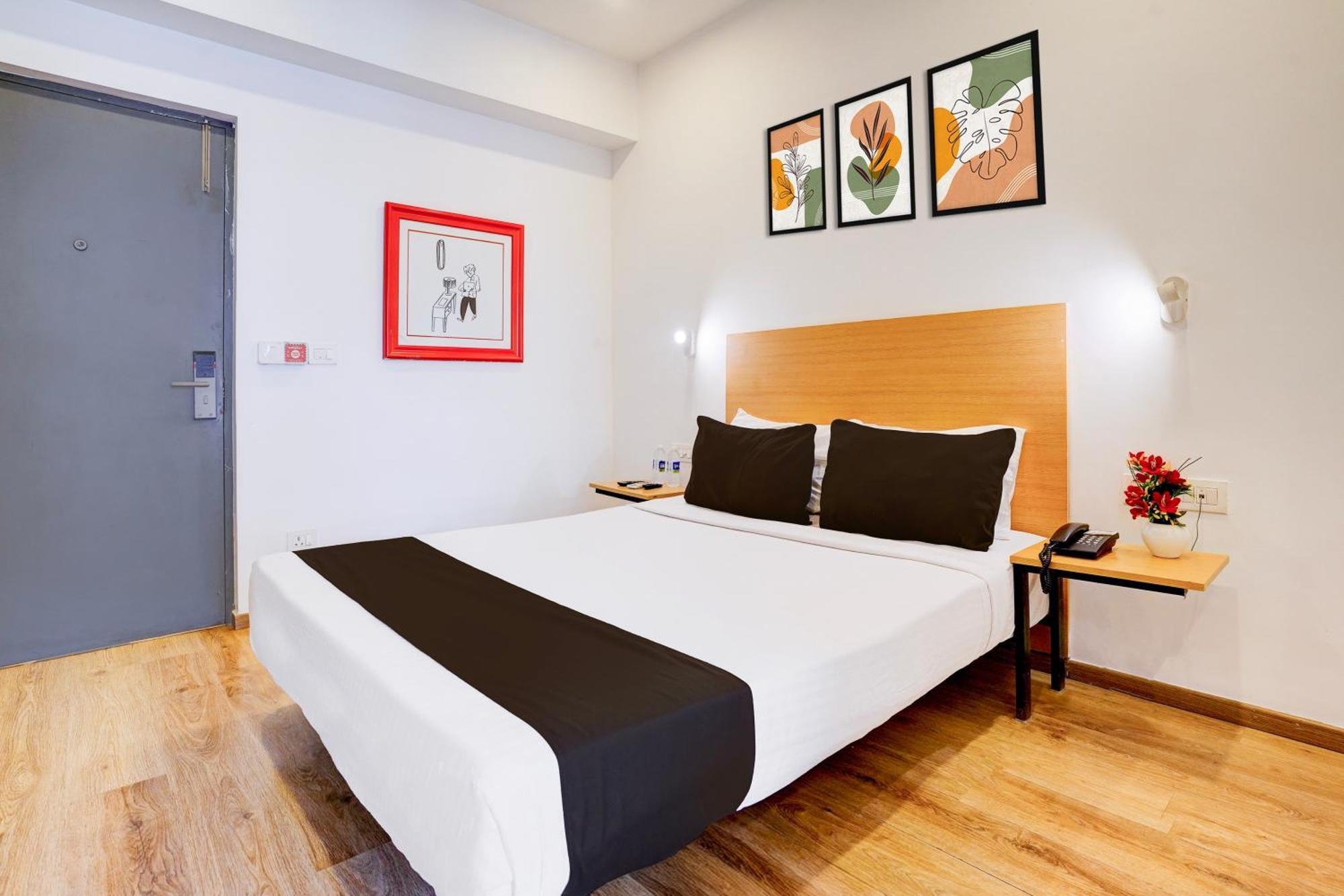 Hotel Super Townhouse Khar The Habitat Bombay Exterior foto