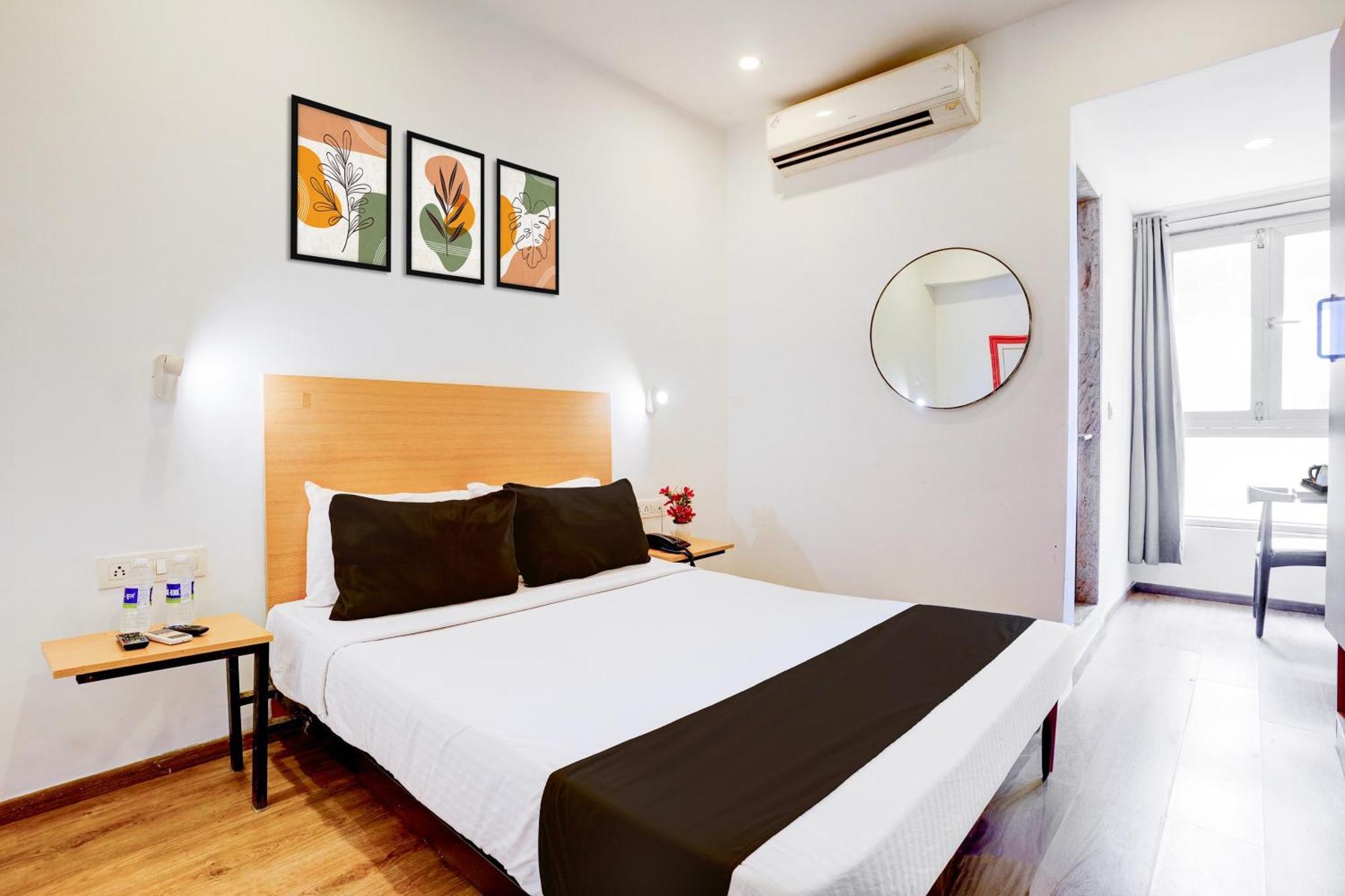 Hotel Super Townhouse Khar The Habitat Bombay Exterior foto