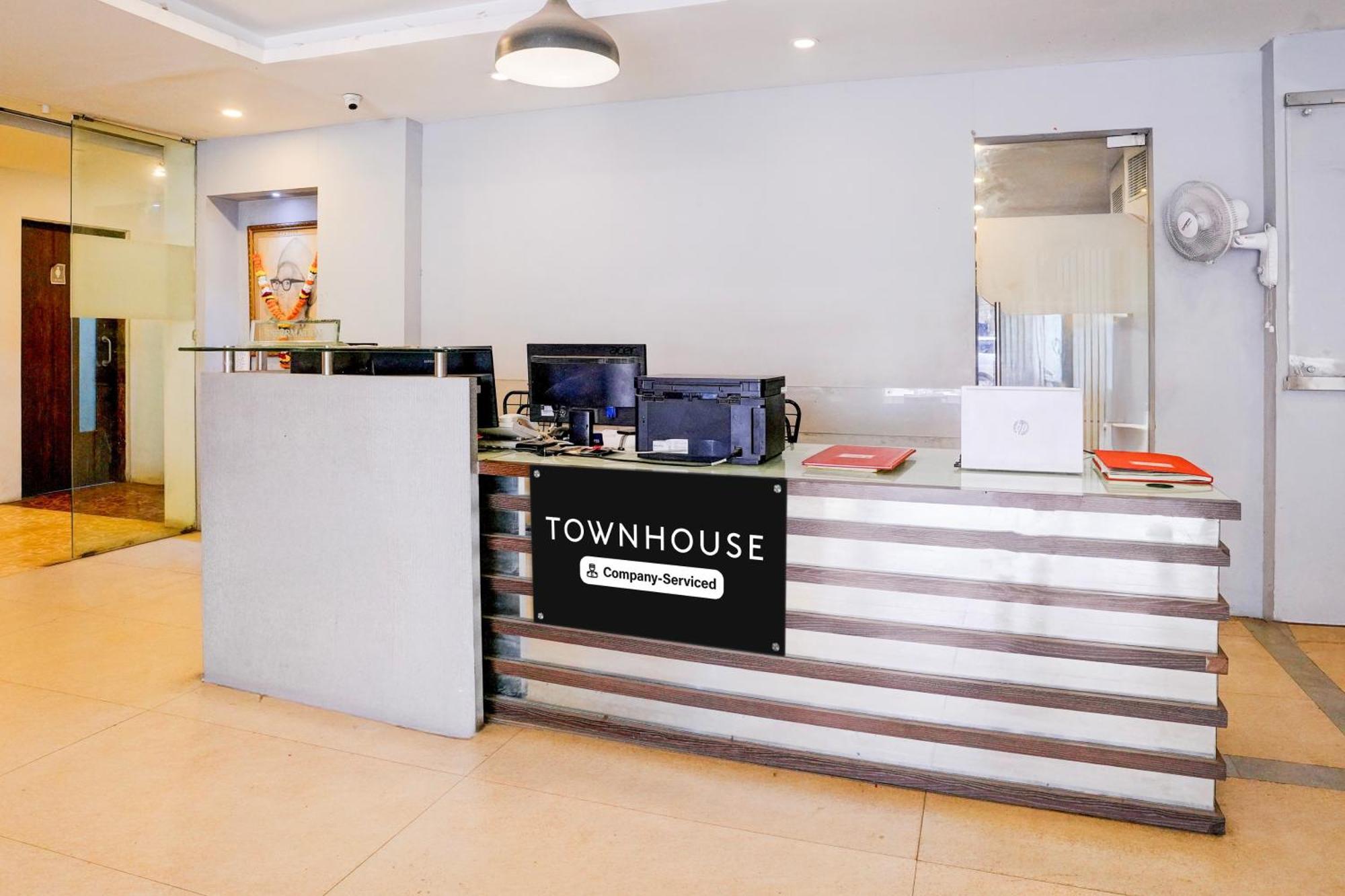 Hotel Super Townhouse Khar The Habitat Bombay Exterior foto